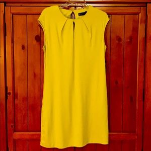 Medium Yellow dress with pockets